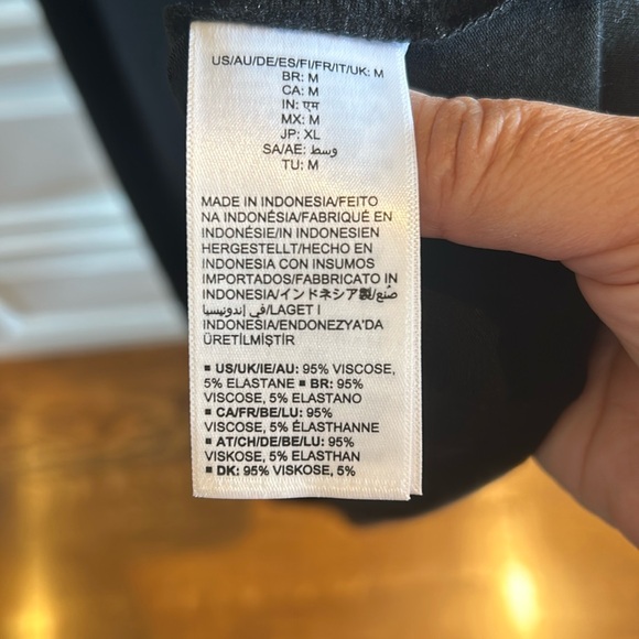 NWT sleeveless maxi dress - Picture 6 of 7